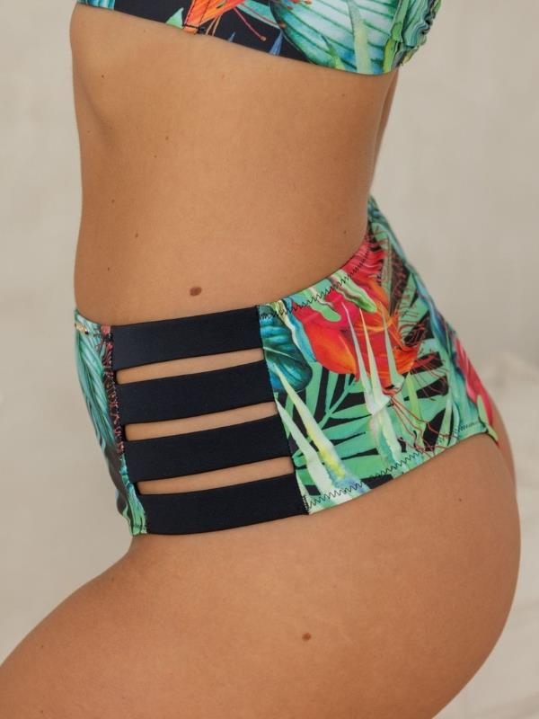 Brasileñas altas de bikini (20 artículos)
