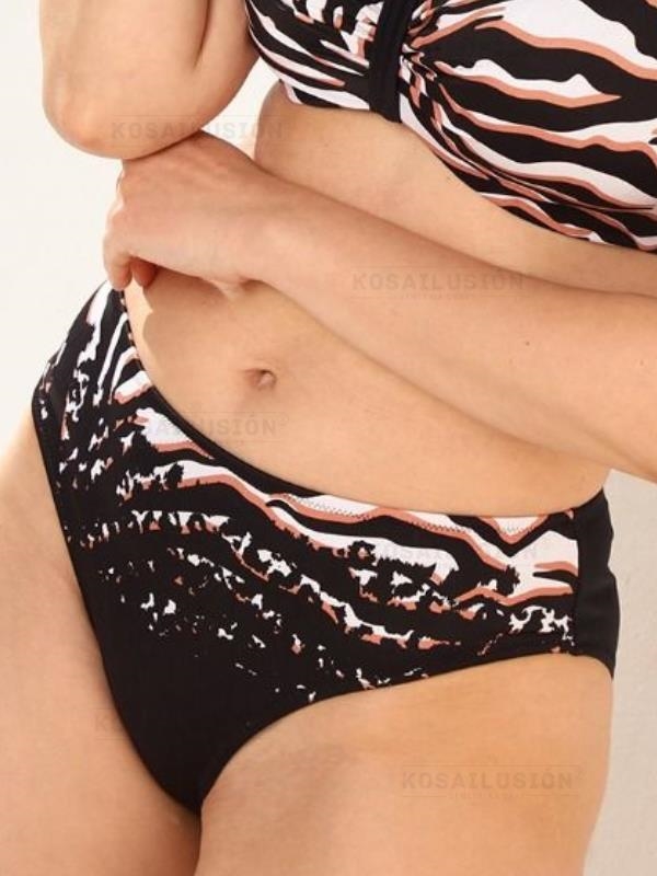 Tienda de bikinis tallas grandes (100 artículos)