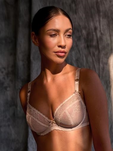 Sujetador escote bajo SAHARY | Kosailusión tienda de lencería tallas grandes, bikinis, bañadores y asesoramiento de talla 